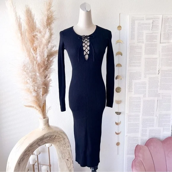 ZARA Black Ribbed Knit Lace Up V Neck Calf Length Long Sleeve Dress - Picture 3 of 11